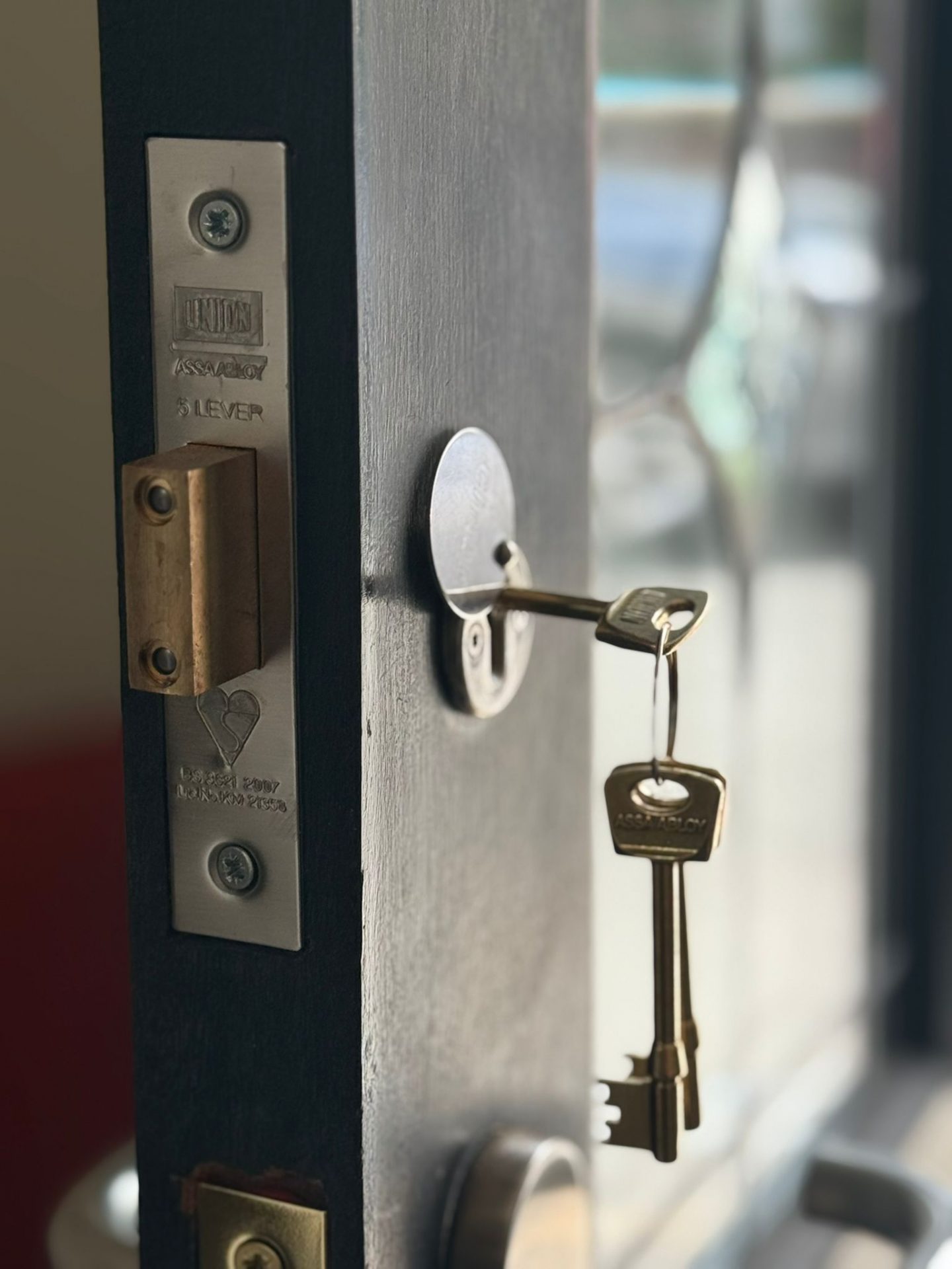 Wooden door lock repaired in Nottingham city centre