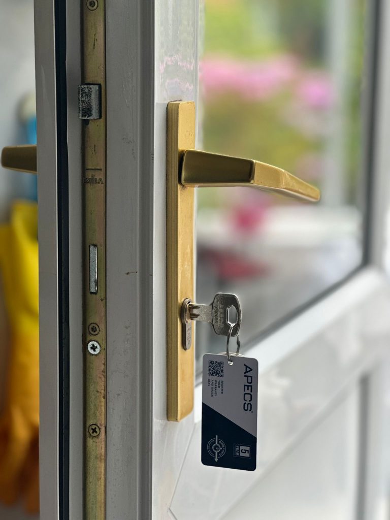 Thumbturn cylinder on an anthracite aluminium door in Broxtowe